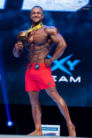 MEN'S PHYSIQUE 179